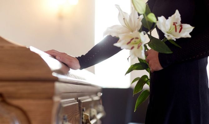 Choosing a coffin